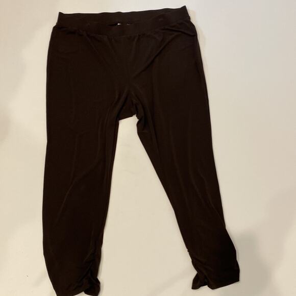 Chico’s Chocolate Brown Elastic Waist Ruched Ankle Ankle Pants Stretch EUC Sz 16 - Picture 9 of 12
